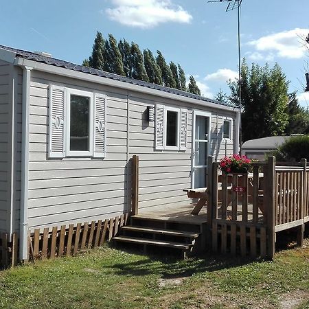 Camping Loisirs Des Groux Mousseaux-sur-Seine Eksteriør bilde