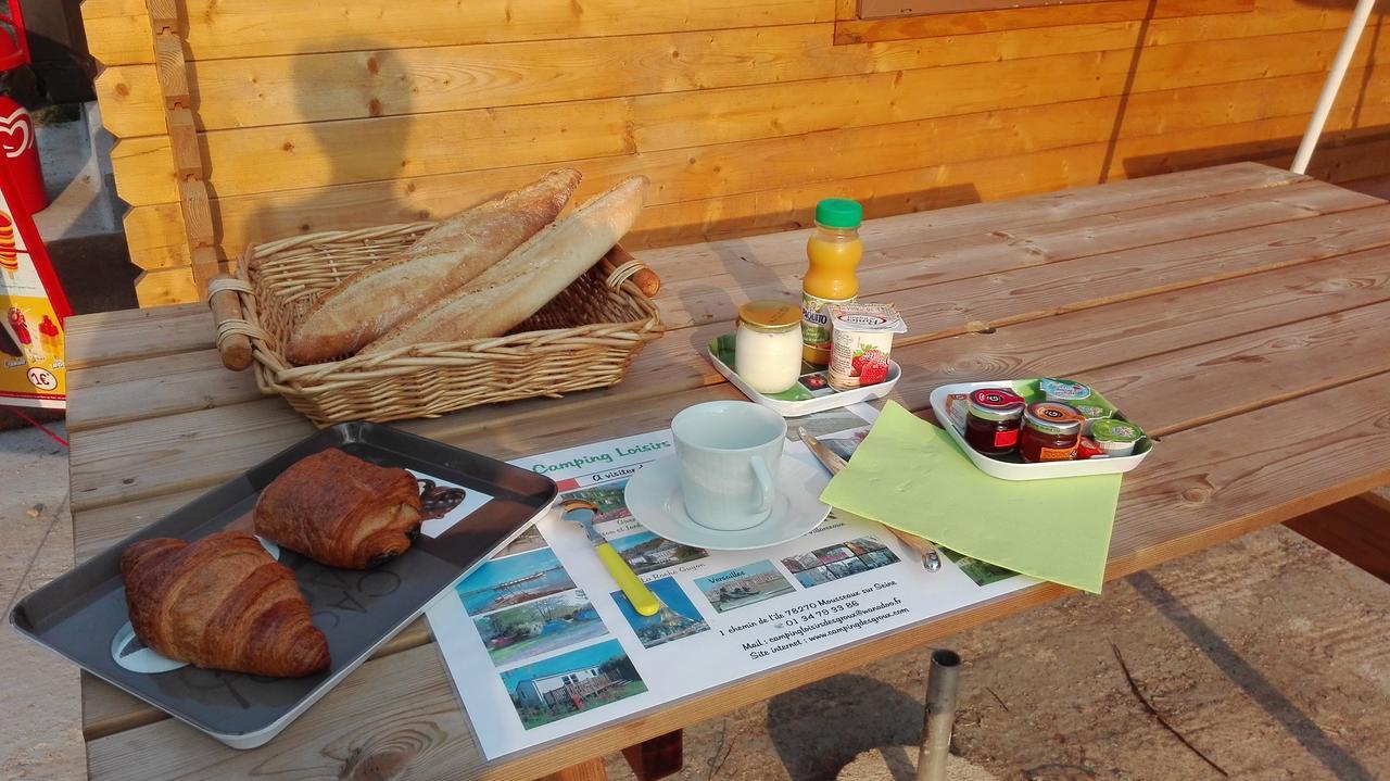 Camping Loisirs Des Groux Mousseaux-sur-Seine Eksteriør bilde