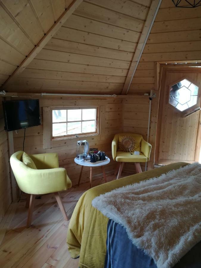 Camping Loisirs Des Groux Mousseaux-sur-Seine Eksteriør bilde