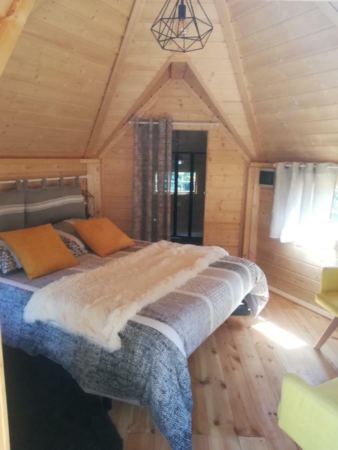 Camping Loisirs Des Groux Mousseaux-sur-Seine Eksteriør bilde